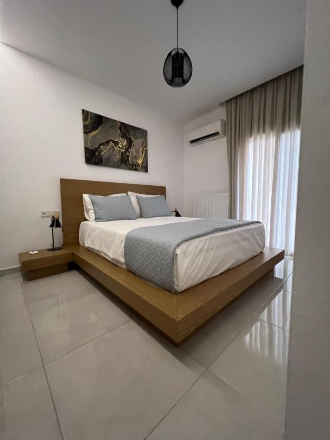 Modern Apartment Close To Airport With Gym And Bbq Iraklio Eksteriør bilde